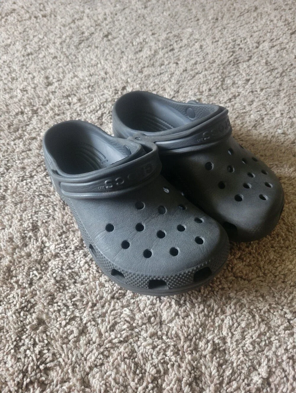 Crocs Clog Youth Size J2 Used